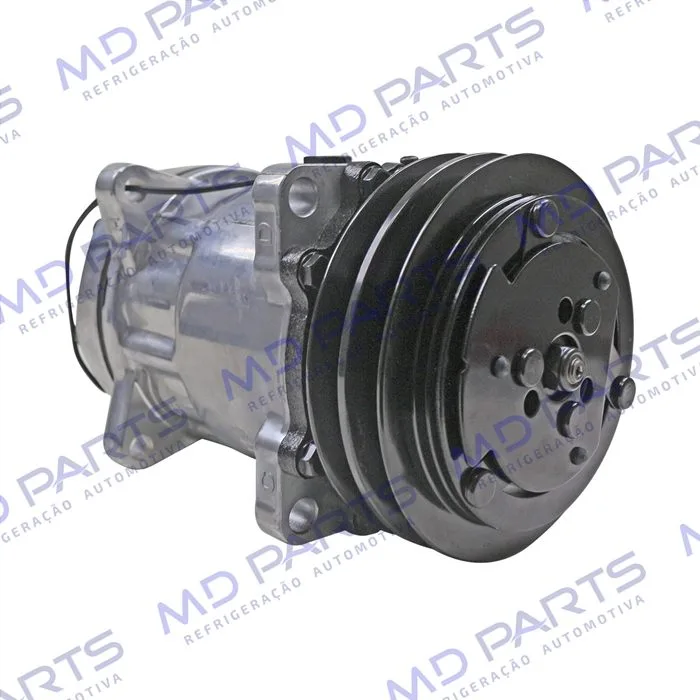 Compressor Modelo AA7H15AA U8088 Máquina Pulverizadora Valtra BS3020H/ Trator Massey Ferguson 6360 / 8 Orelhas Sucção e Descarga Traseira Engate - 12 Volts Polia 2A 132mm R134a OEM: 3782613M2 — foto 4