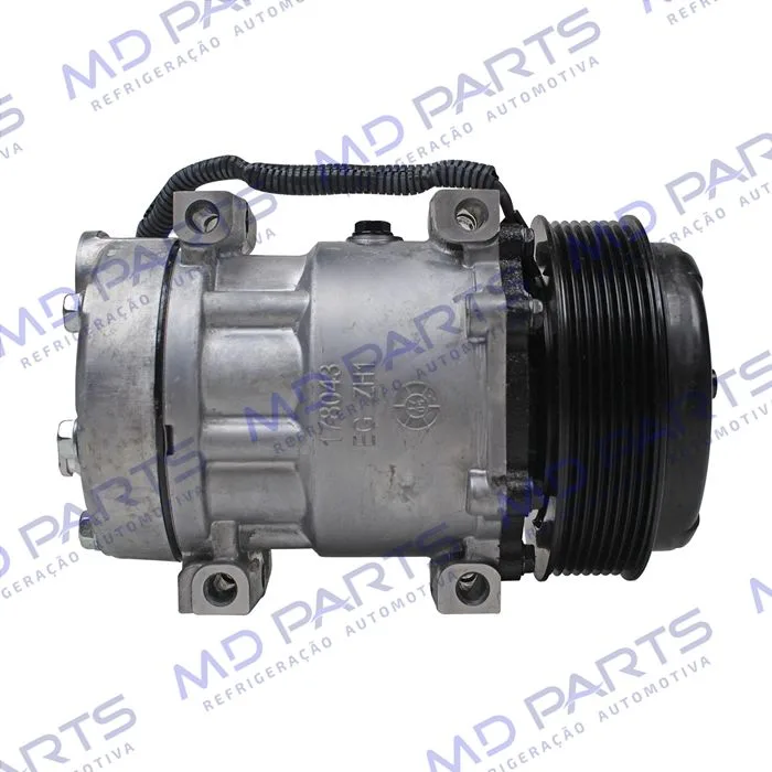 Compressor 7H15 SANDEN Original 8044/ 8242/ 8112/ 6028/ 8176 Caminhão NH 1999 Até 2006/ FH/ FM 1998 ATé 2007 Caminhão VM Todos / Máquina Volvo - 24 Volts Polia 8pk 132mm OEM: 11412631 — foto 5