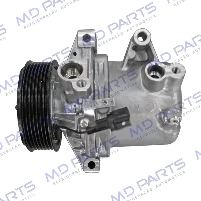 Compressor Calsonic Nissan March / Versa Motor 1.0 2015> - 12 Volts Polia 7pk 104mm OEM: 926001HC2A