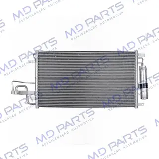 Condensador Hyundai Tucson 2005 Até 2010 / Kia Sportage 2005 Até 2010 2.0 / 2.7 Fluxo Paralelo OEM: 976062E000