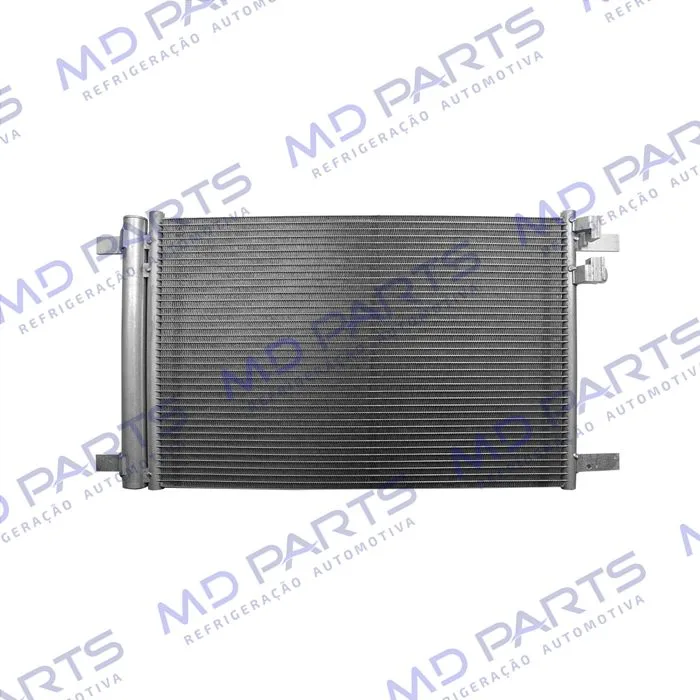 Condensador Volkswagen Golf TSI 2013> / GTI / Passat 2015 Até 2016 Fluxo Paralelo OEM: 5Q0816411AM