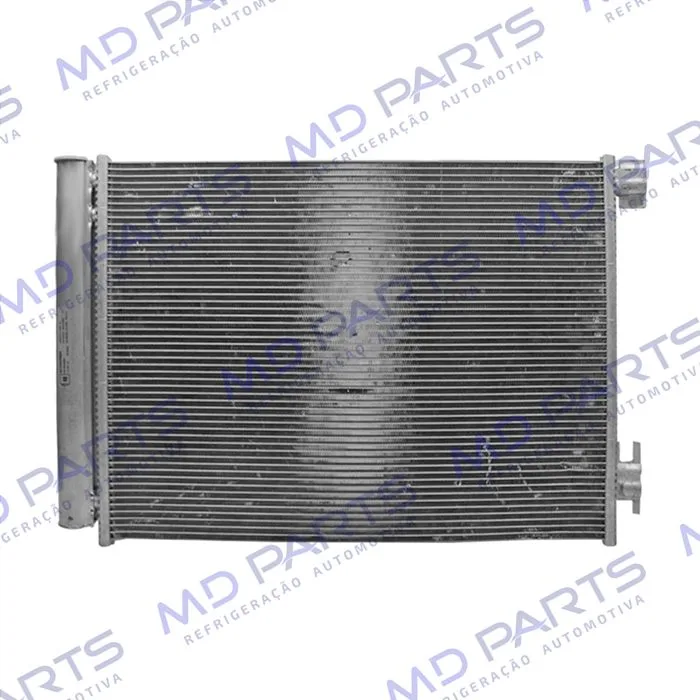 Condensador Nissan Kicks 2017> Fluxo Paralelo OEM: 921005RB0A