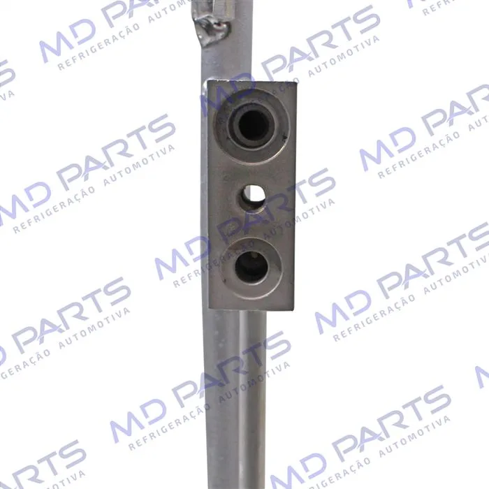 Condensador Chevrolet Cobalt/ Onix/ Prisma/ Spin 2013 Até Mês 06/2016 / Tracker 2013 Até 2019 Fluxo Paralelo OEM: 96945773 / 95286873 — foto 7