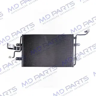 Condensador Audi A3 1.8T/ Skoda/ Volkswagen Bora 2.0/ Golf 1.8T Fluxo Paralelo OEM: 150820413D